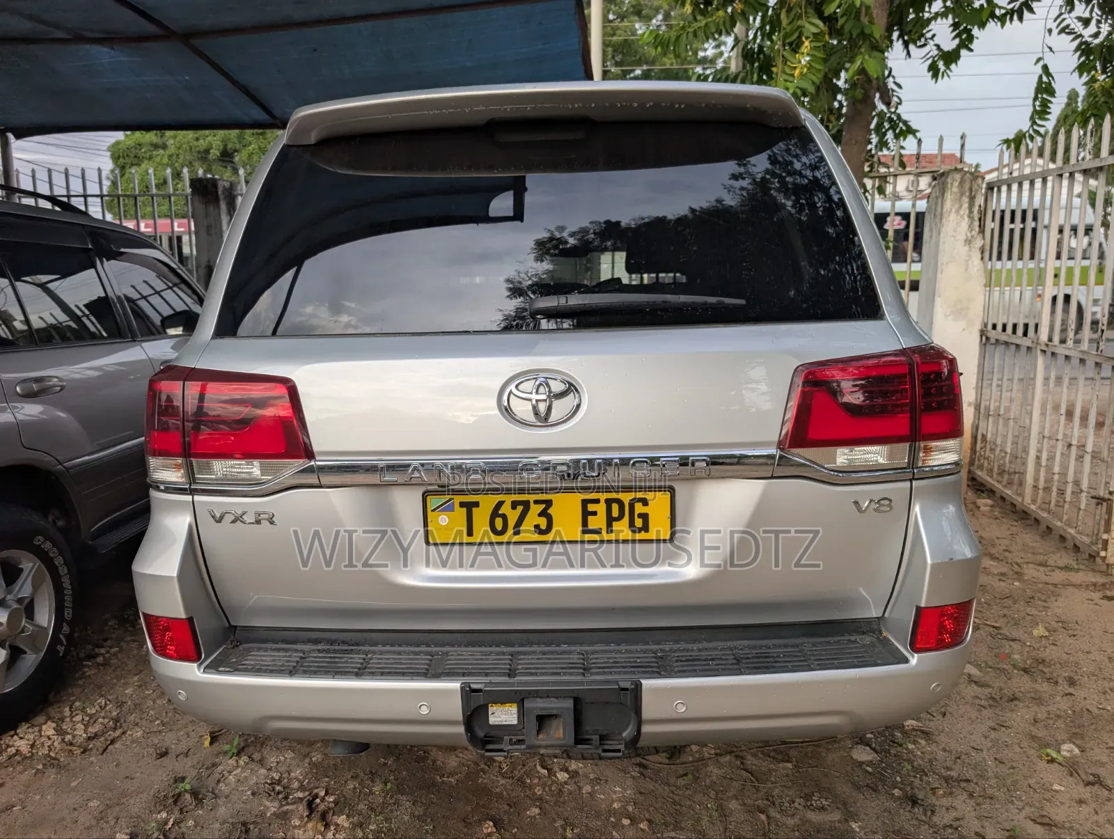 Toyota Land Cruiser 2018 Teal