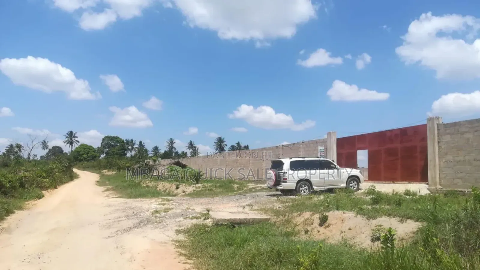 Farm With 325 Acres Including Godowns, Fish Pond for Sale at Mkuranga