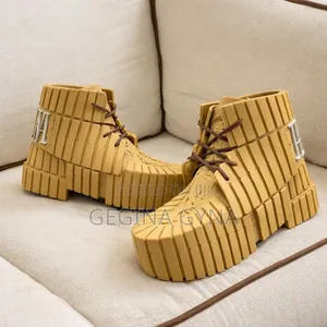 Boots Imara Sanaa Sanaa