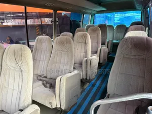 Toyota Coaster 2000