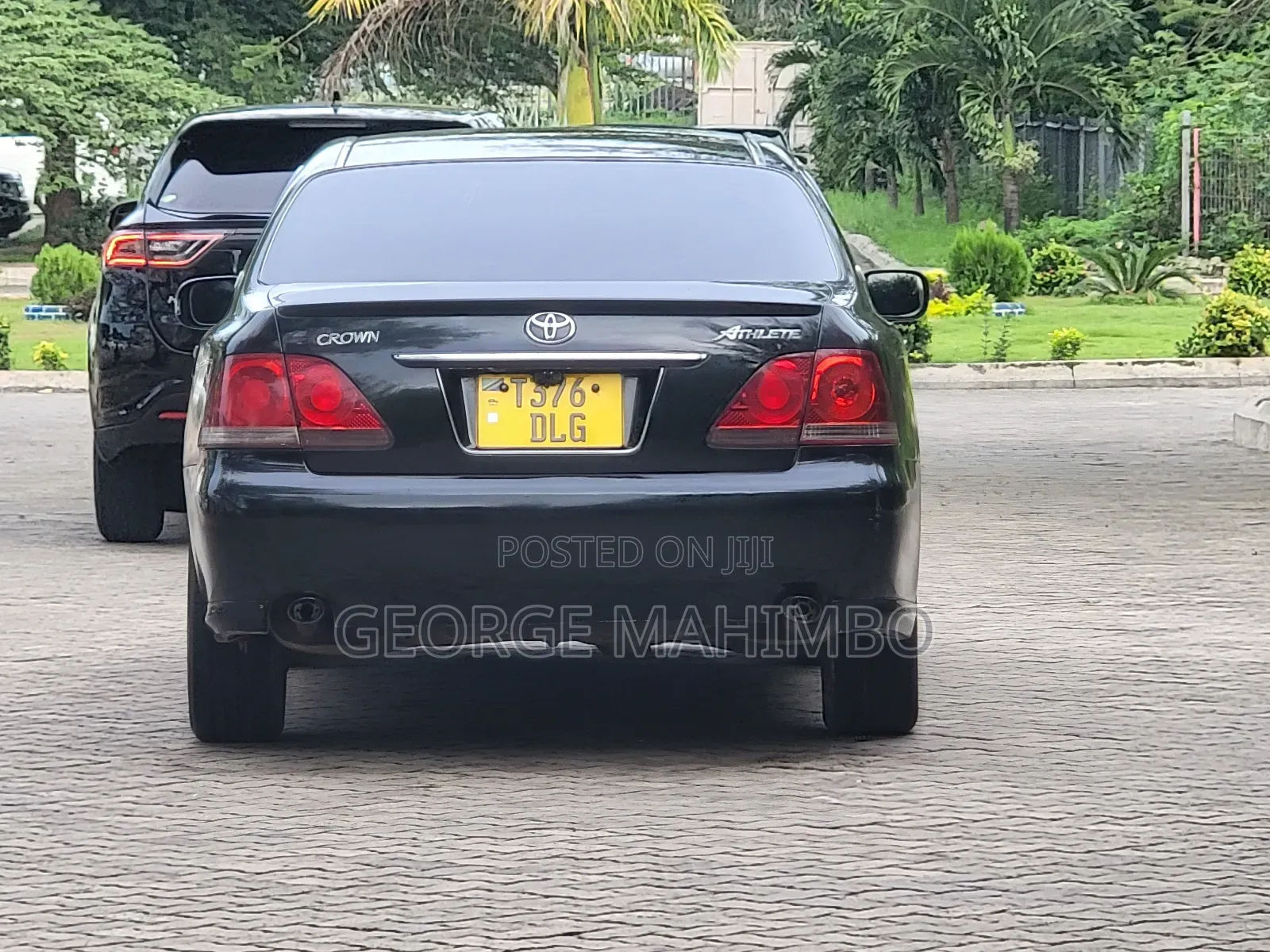 Toyota Crown 2004 Black