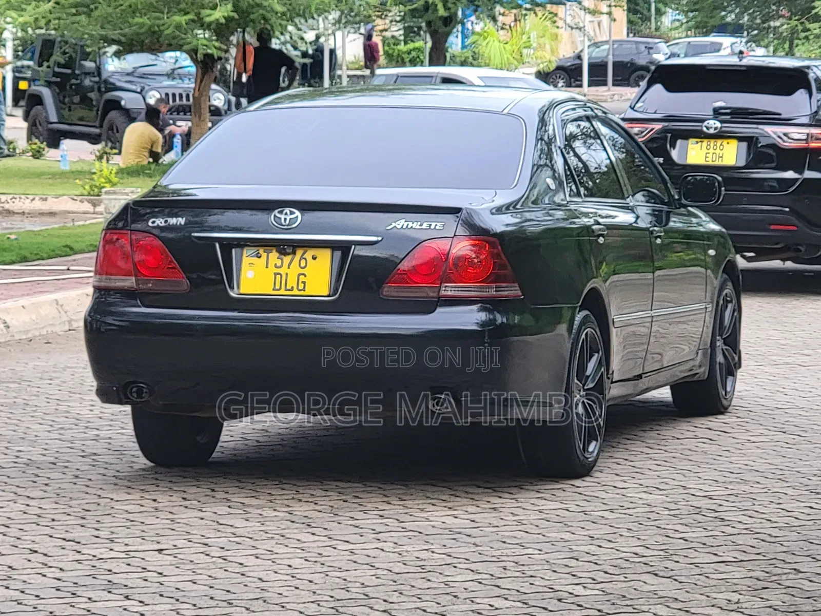 Toyota Crown 2004 Black