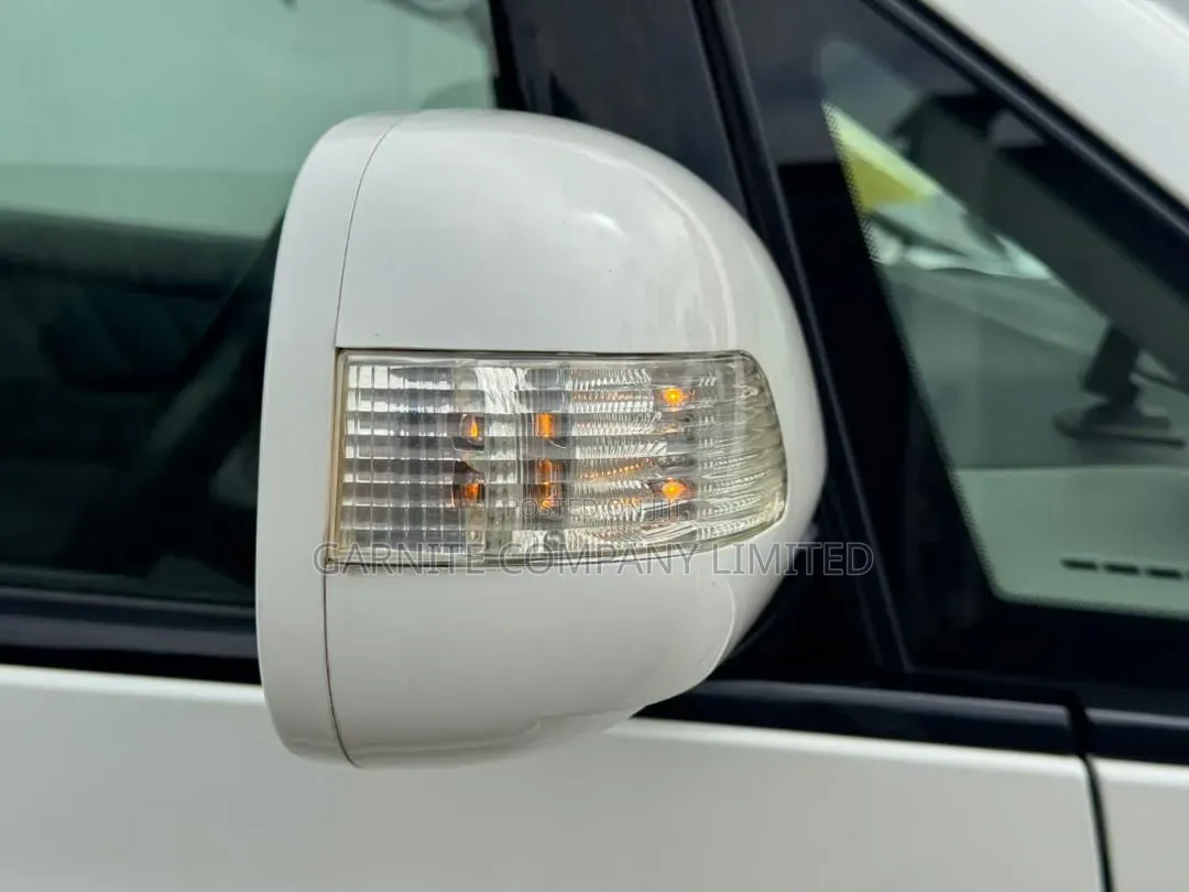 Toyota Alphard 2006 White
