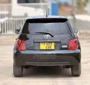 Toyota IST 2004 Black