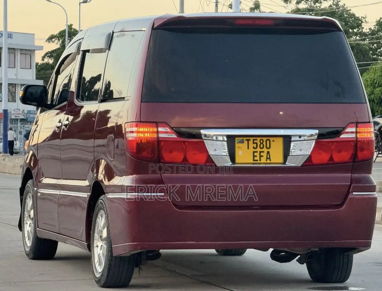 Toyota Alphard 2006 Maroon