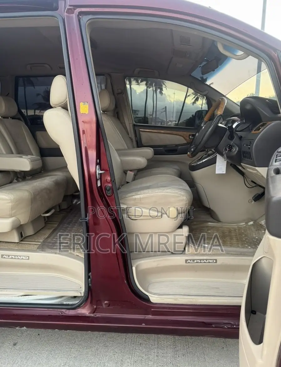 Toyota Alphard 2006 Maroon