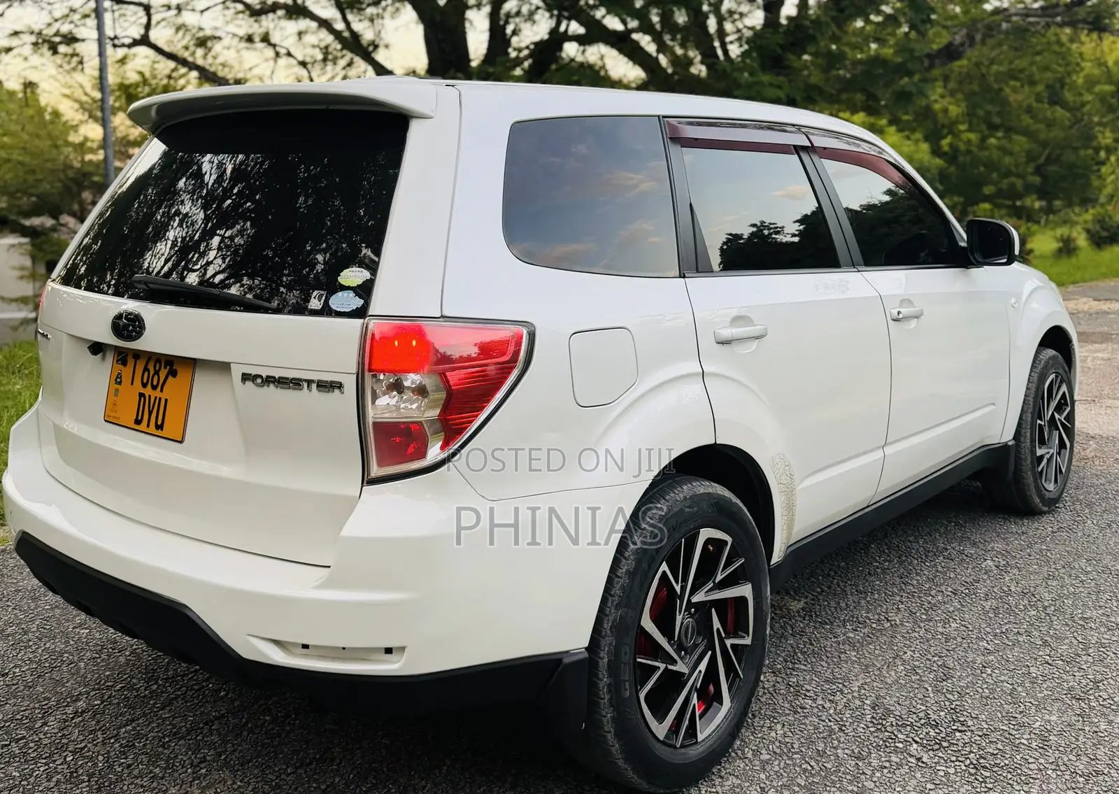 Subaru Forester 2011 White