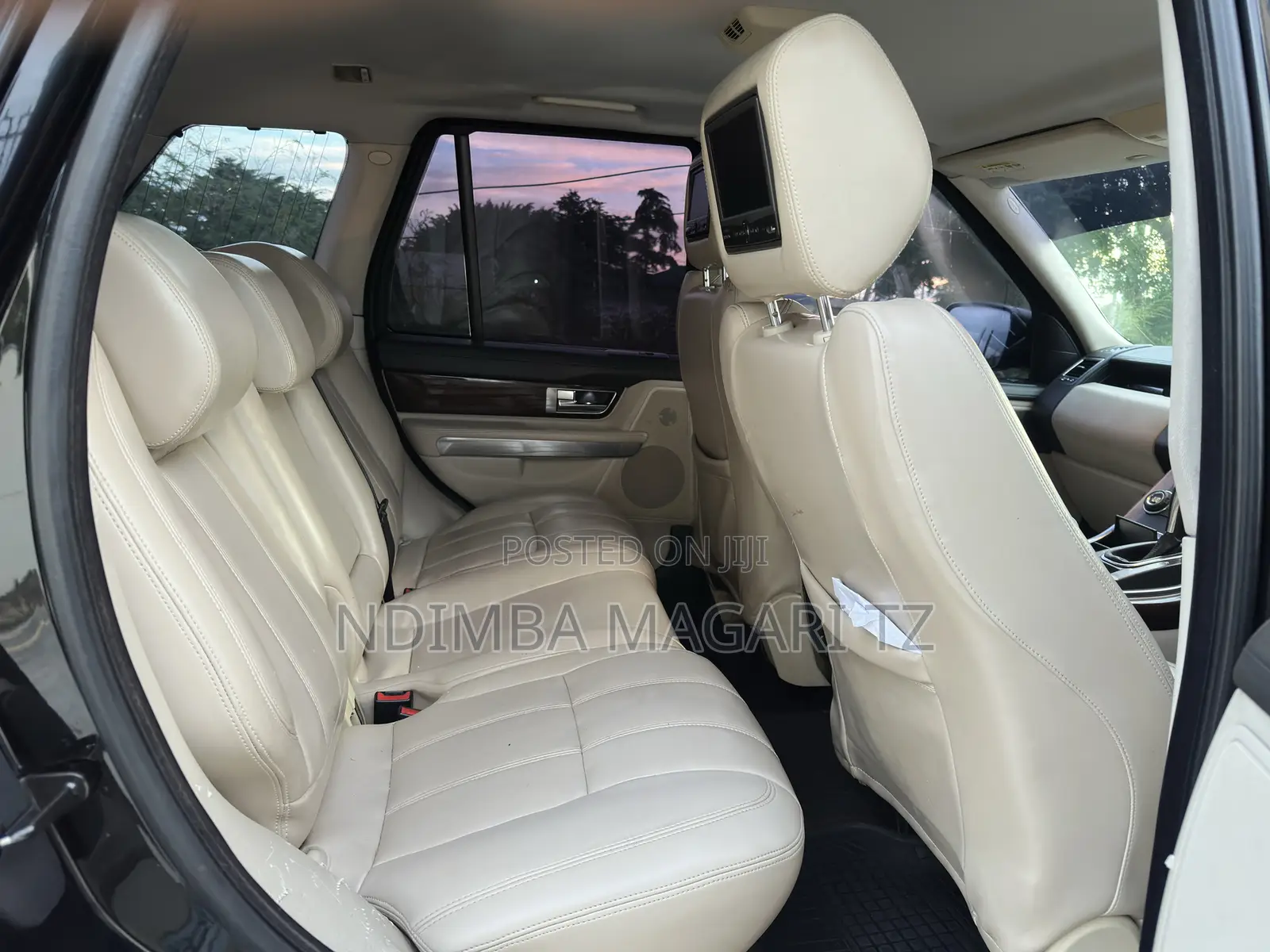Land Rover Range Rover Sport 2011 Black
