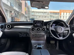 Mercedes-Benz C200 2014 Blue