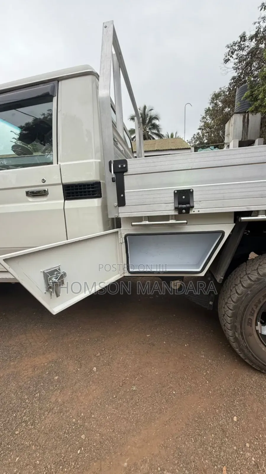 Toyota Land Cruiser 79 Series 2024 White