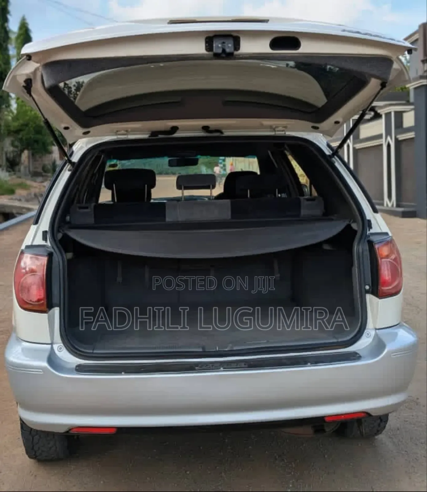 Toyota Harrier 2002 White