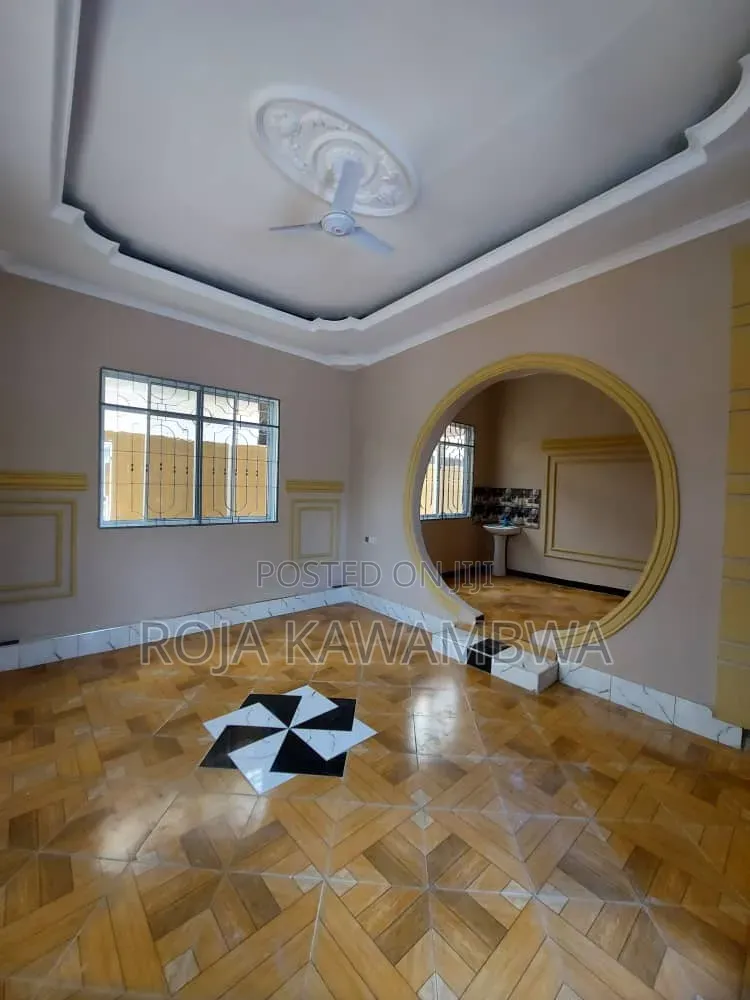 5bdrm House in Mbagala for rent