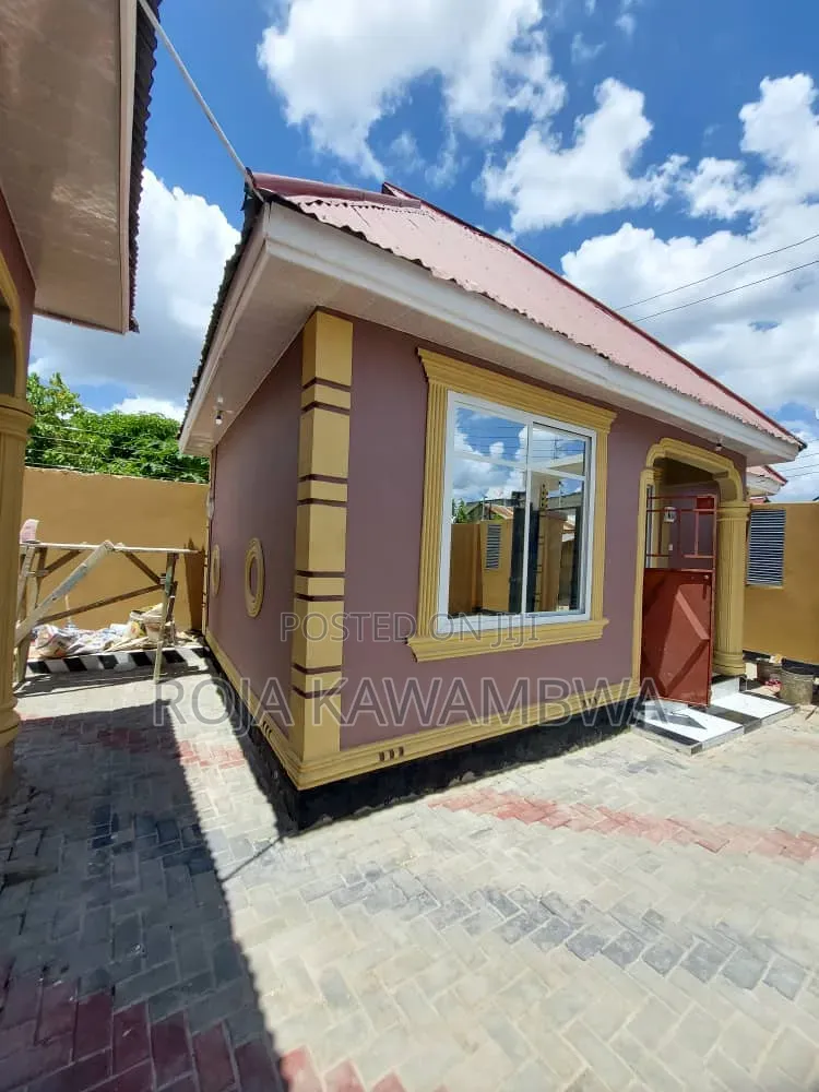 5bdrm House in Mbagala for rent
