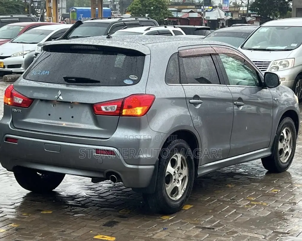 Mitsubishi RVR 2010 Gray