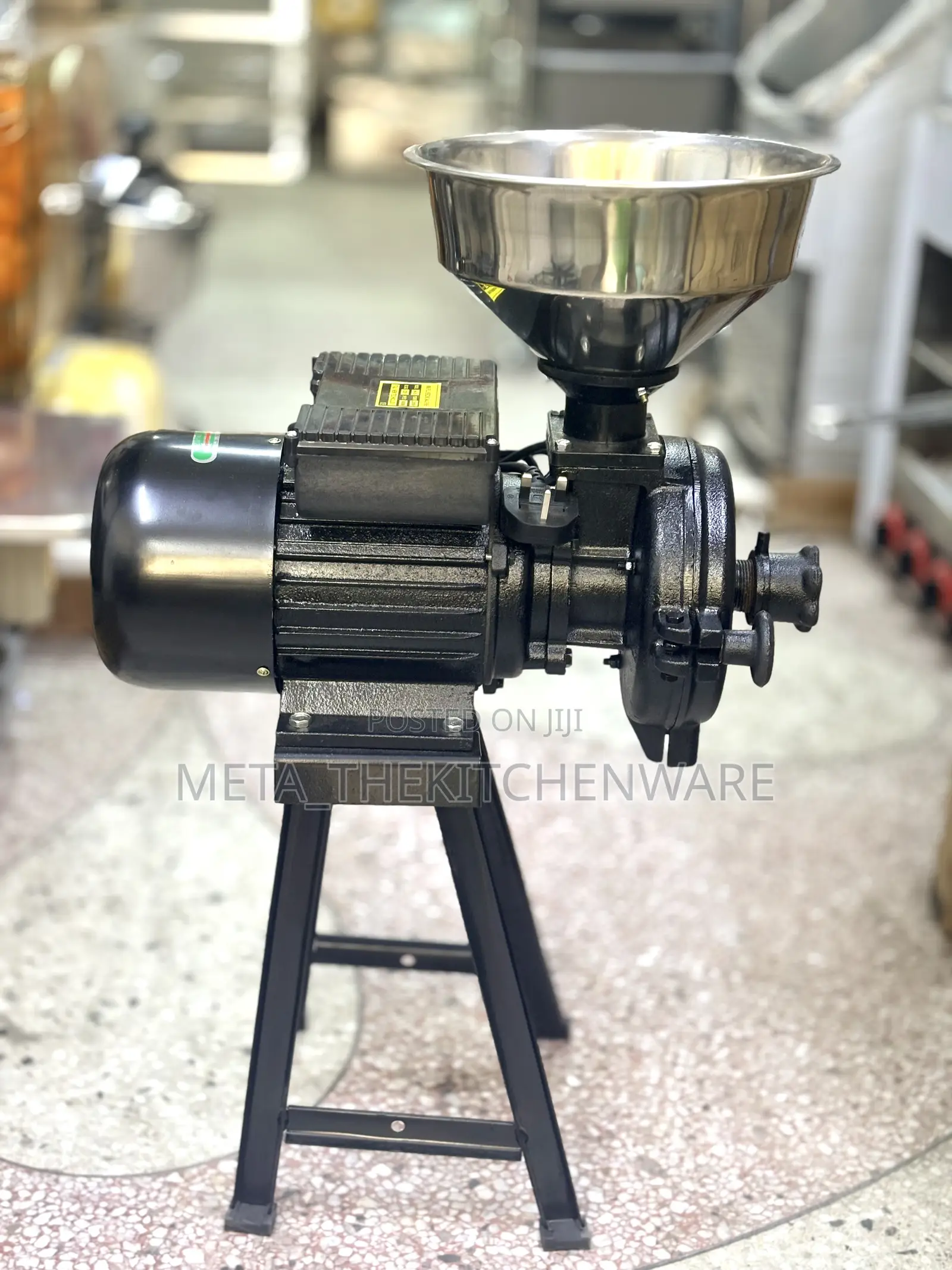 Electric Commercial Mill Grinder Machine (Dry and Wet)