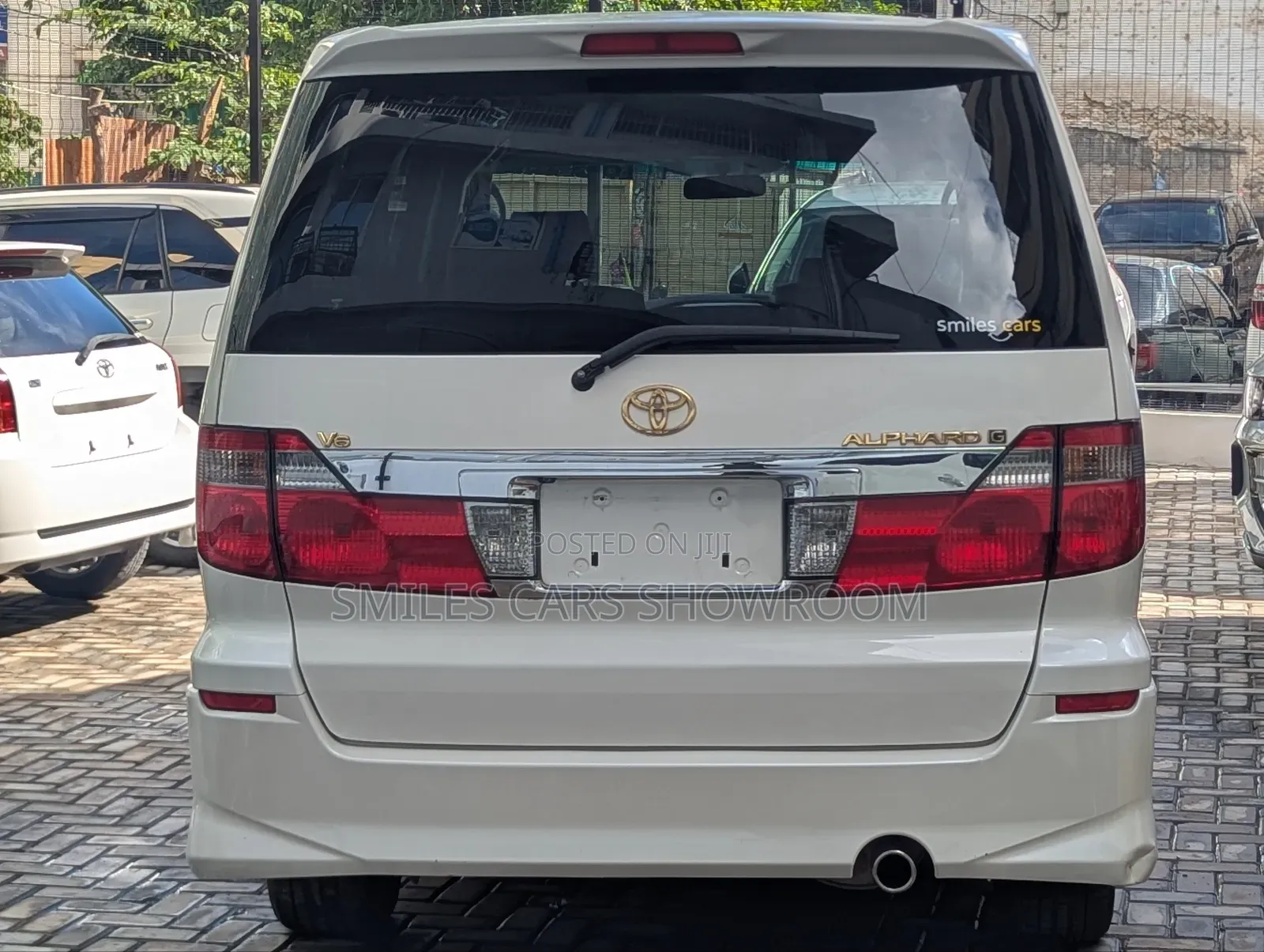 Toyota Alphard 2.4 Petrol AWD 2004 Pearl
