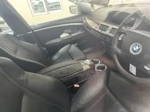 BMW 535i 2024 Green