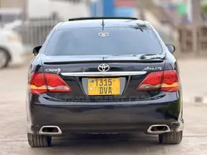 Toyota Crown 2009