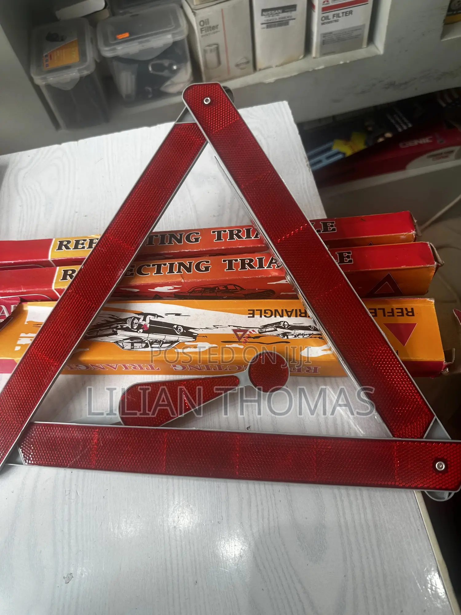 Safety Triangle Ya Gari Inapatikana – Lindwa Na Ajal