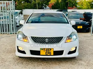 Toyota Crown 2009 Pearl