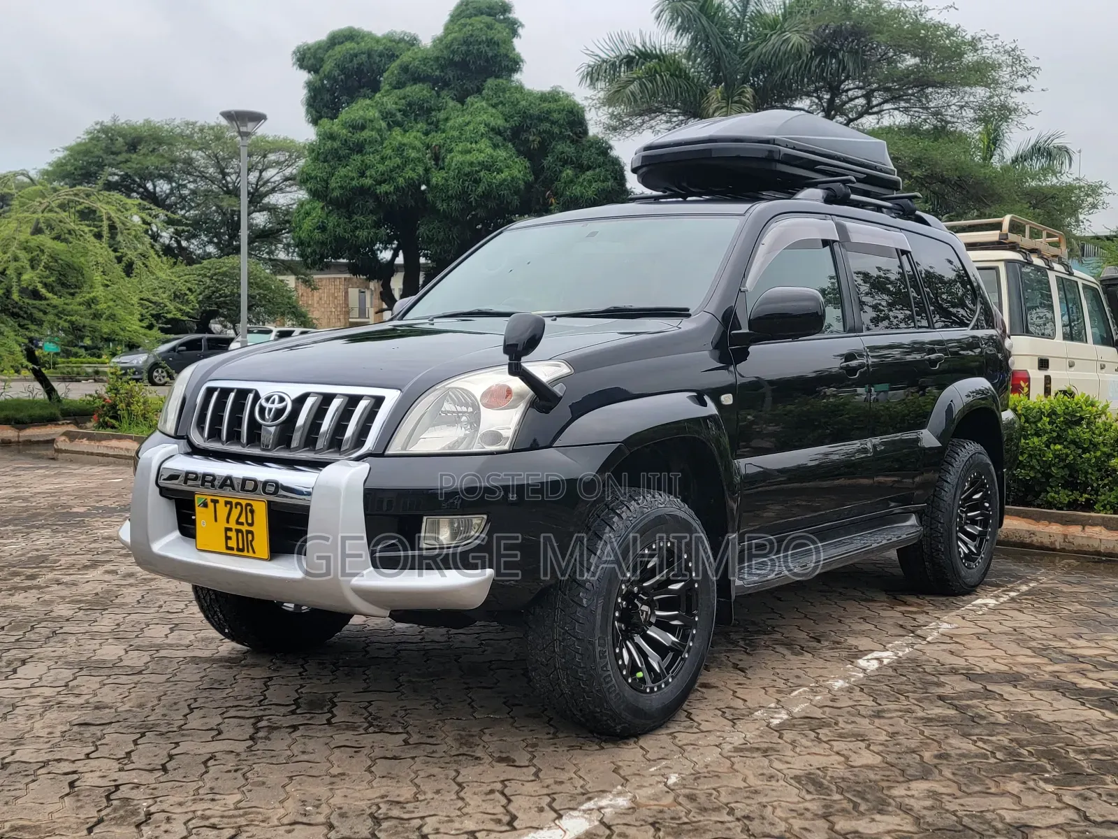 Toyota Land Cruiser Prado 2006 Black