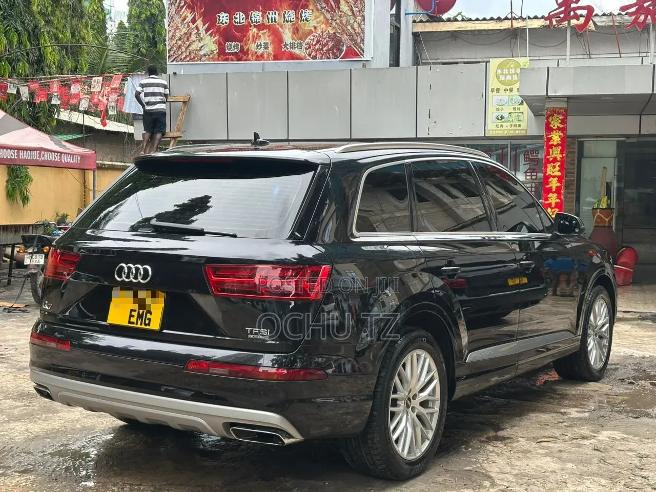 Audi Q7 2.0T Premium AWD quattro 2018 Black