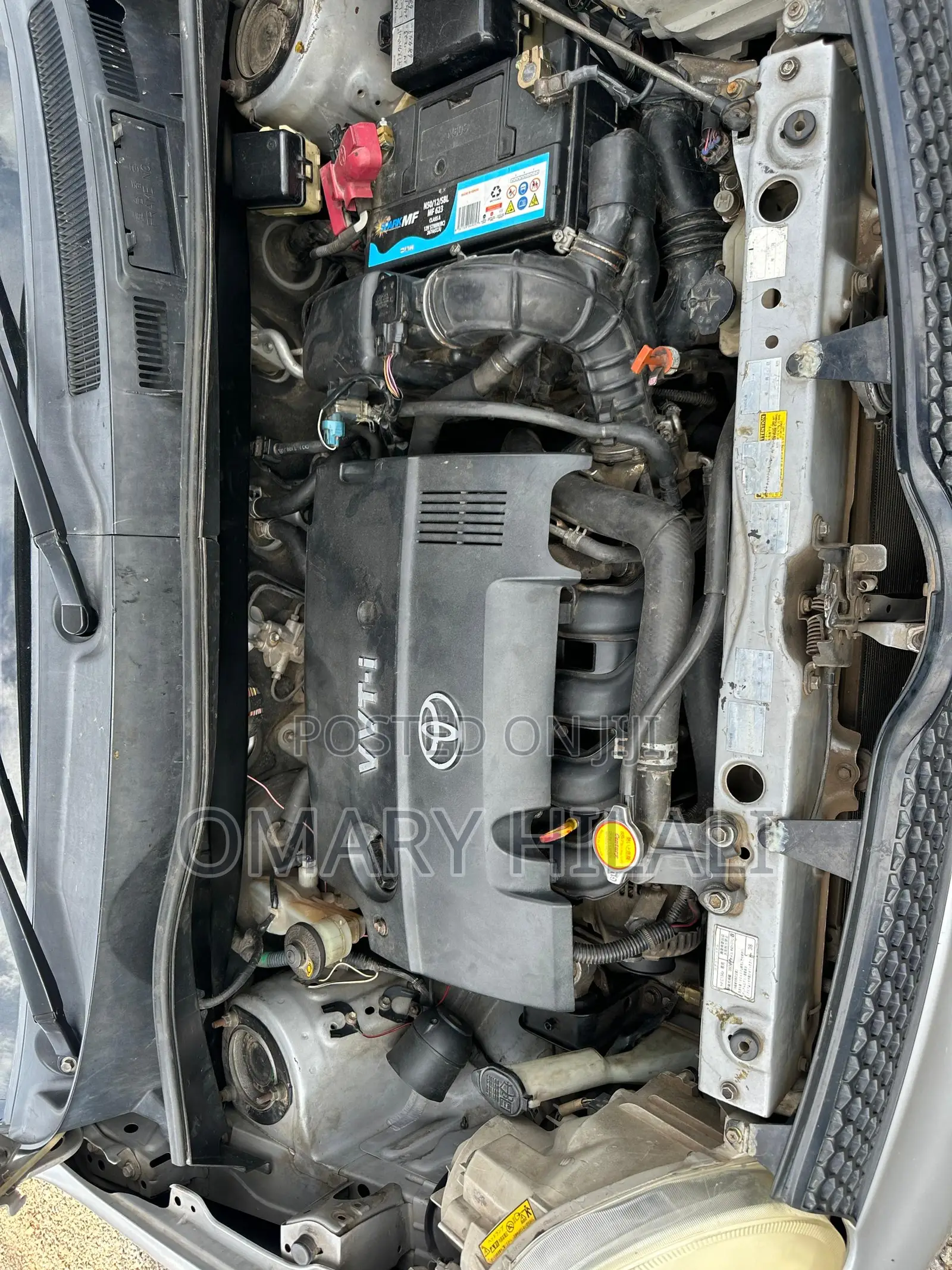 Toyota Sienta 2004 Silver