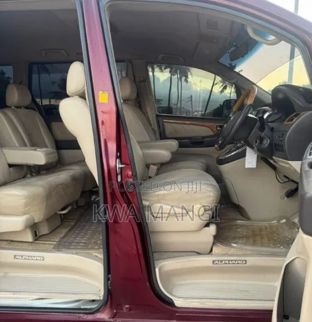 Toyota Alphard 2.4 Petrol FWD 2005 Maroon