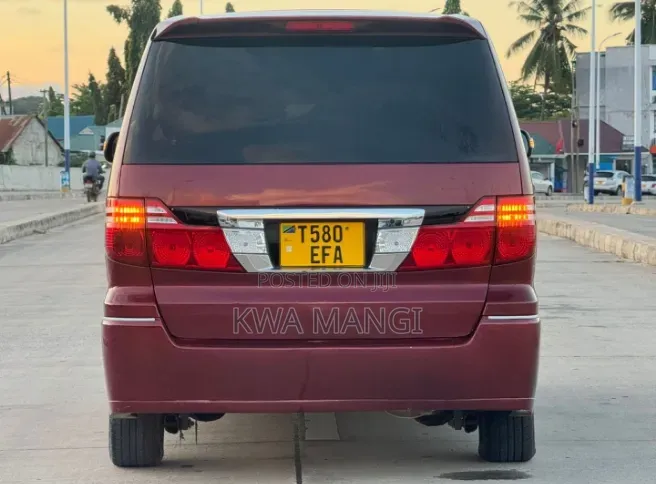 Toyota Alphard 2.4 Petrol FWD 2005 Maroon