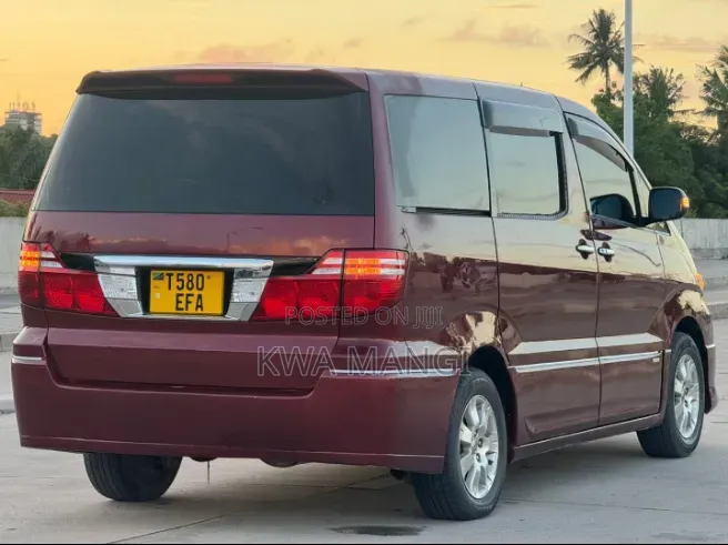 Toyota Alphard 2.4 Petrol FWD 2005 Maroon