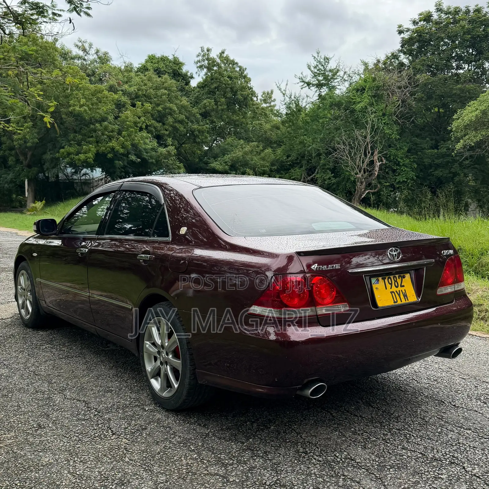 Toyota Crown 2006 Brown