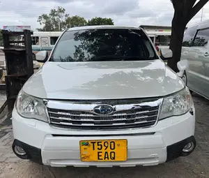 Subaru Forester 2008 White
