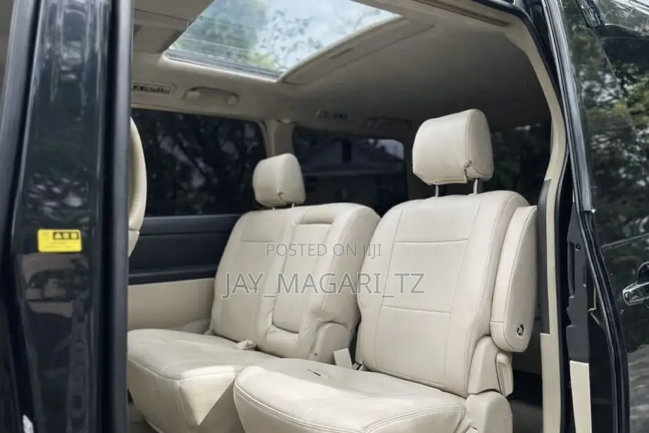 Toyota Alphard 2006 Black
