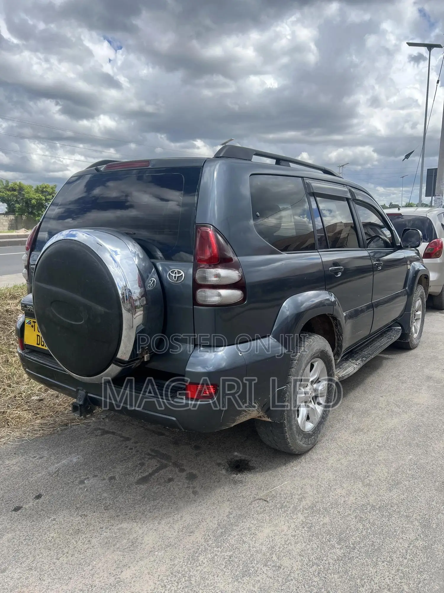 Toyota Land Cruiser Prado 2005 Gray