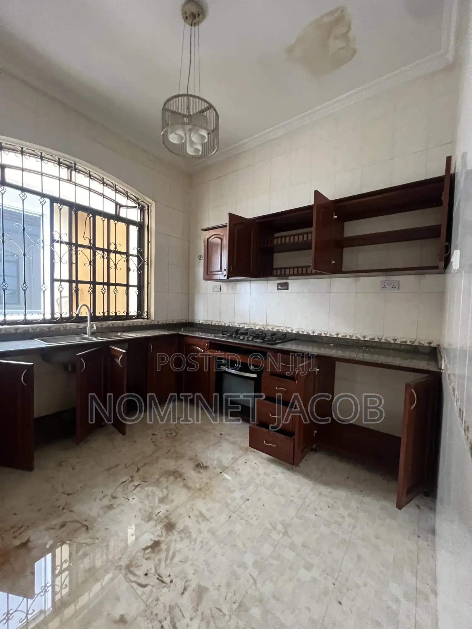 3bdrm Apartment in Msasani for rent