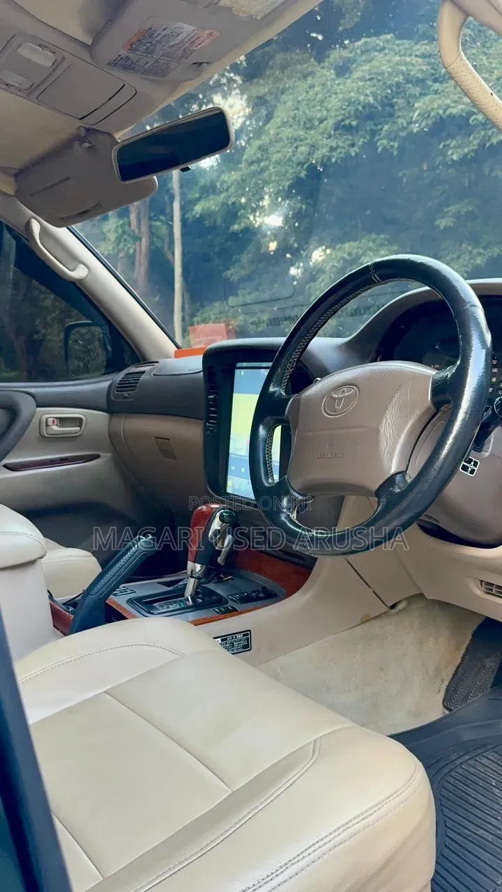 Toyota Land Cruiser 1998 Green