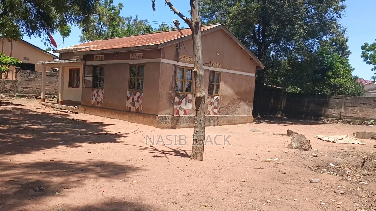 Furnished 3bdrm House in Igoma for sale