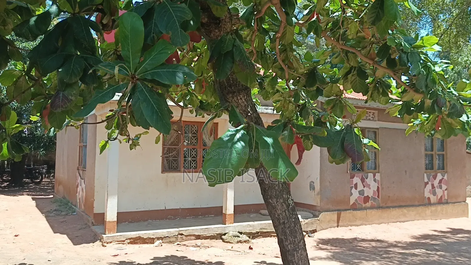 Furnished 3bdrm House in Igoma for sale