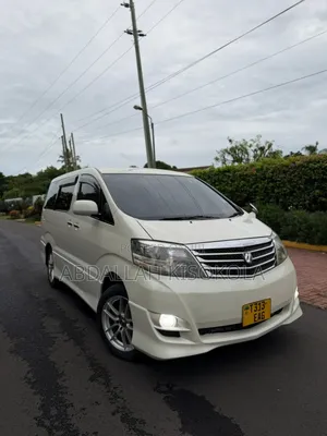 Toyota Alphard 2.4 Petrol FWD 2006 White