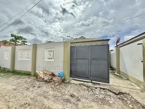 3bdrm House in Sinza A Near Mlimani for rent