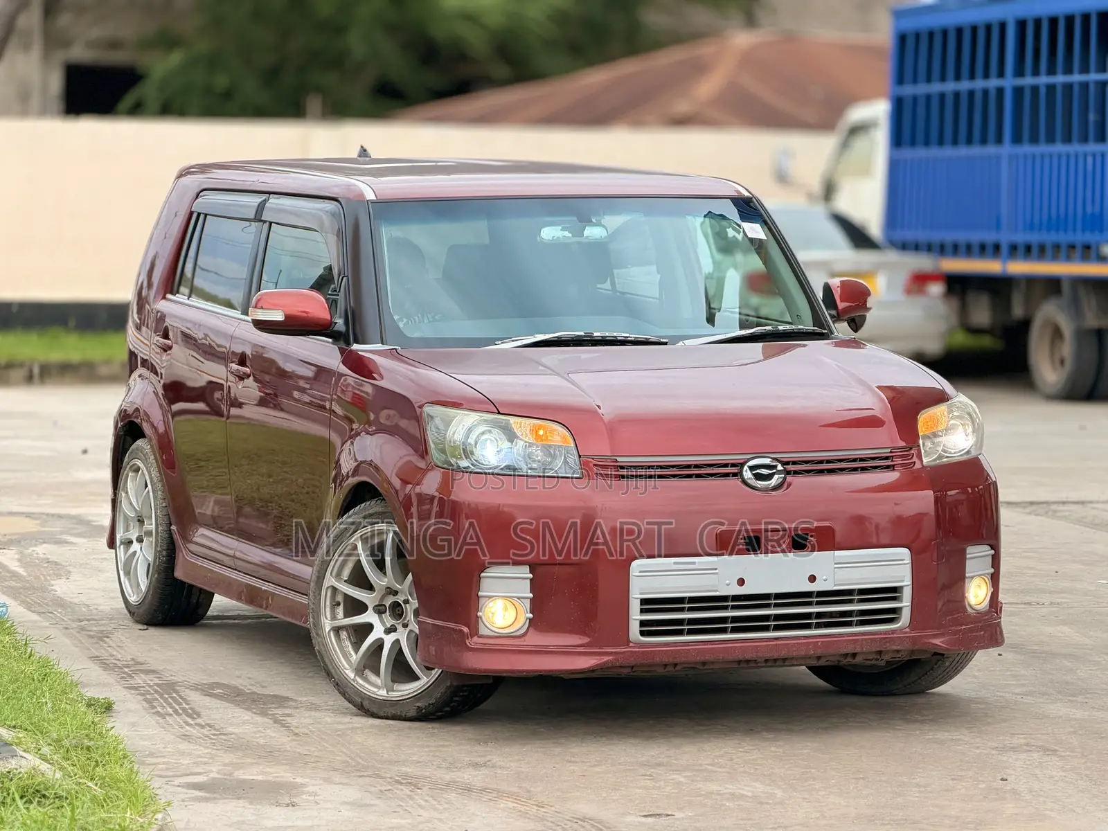 Toyota Corolla Rumion Hatchback 1.8 AWD 2010 Red