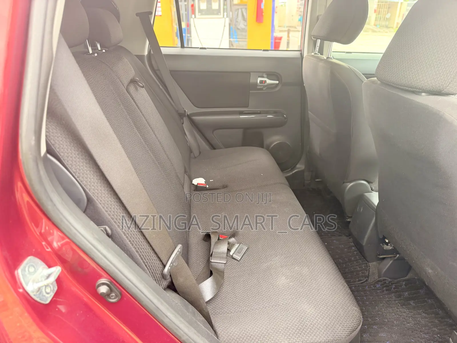Toyota Corolla Rumion Hatchback 1.8 AWD 2010 Red