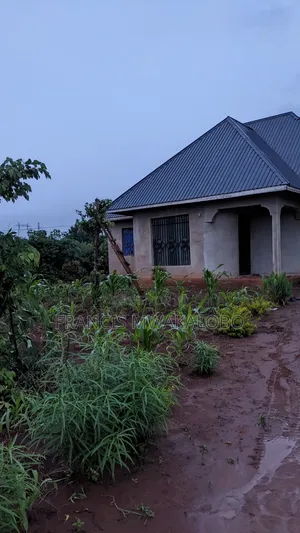 3bdrm House in Dalali Francis, Kingolwira for sale