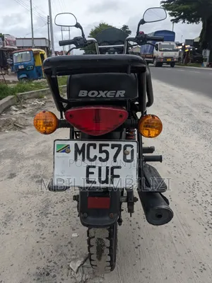 Bajaj Boxer X125 2025 Black