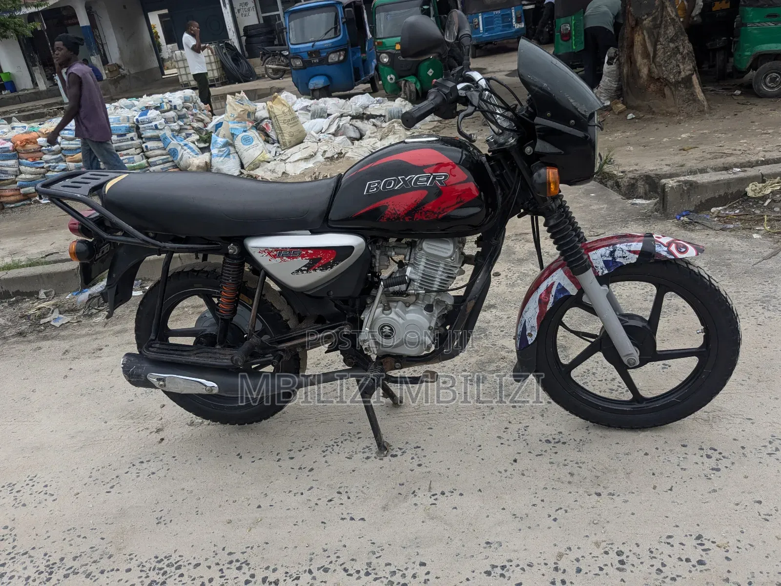 Bajaj Boxer X125 2025 Black