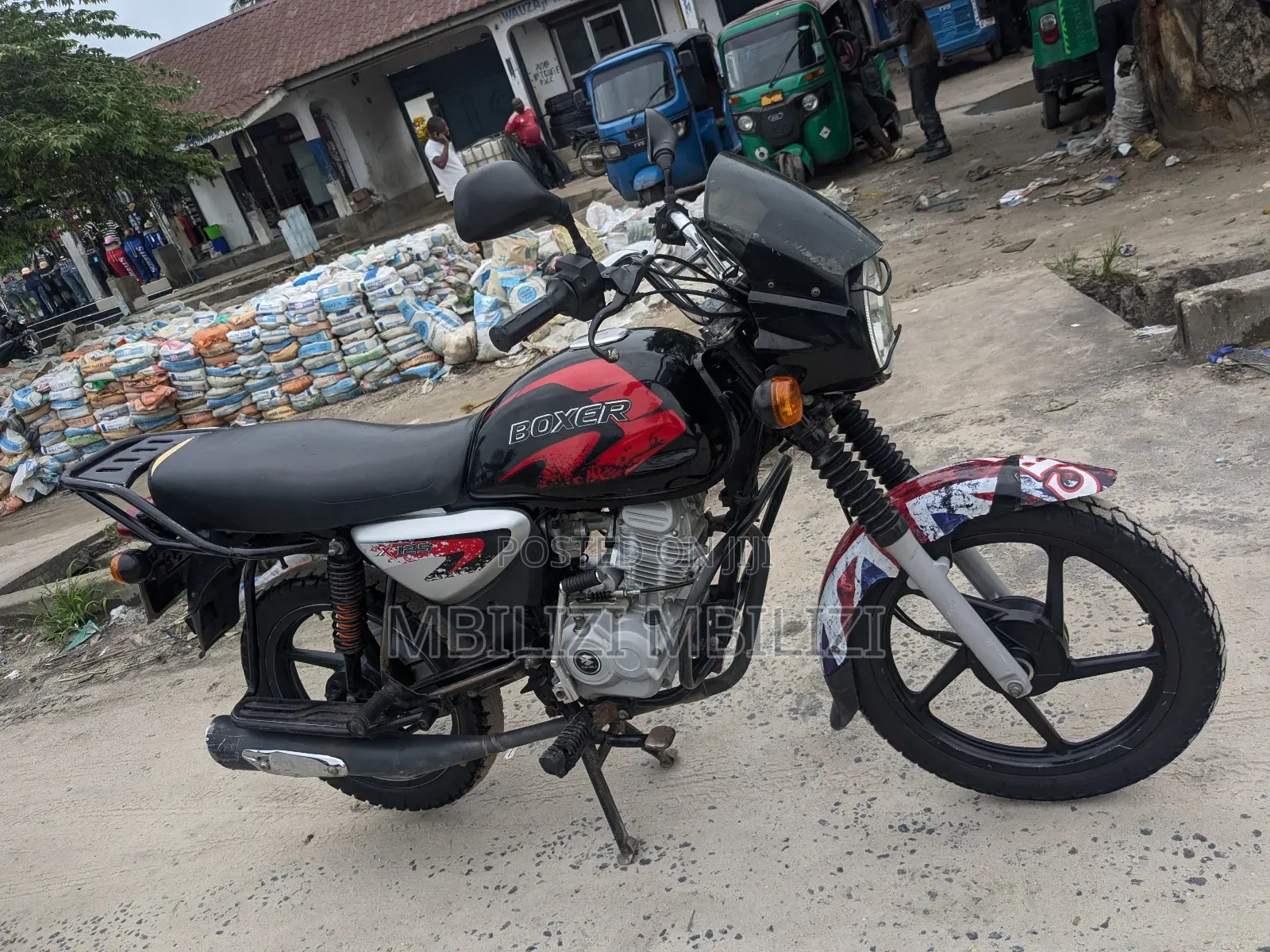 Bajaj Boxer X125 2025 Black