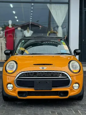 Mini Cooper 2017 Orange