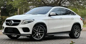 Mercedes-Benz GLE-Class 2016 White