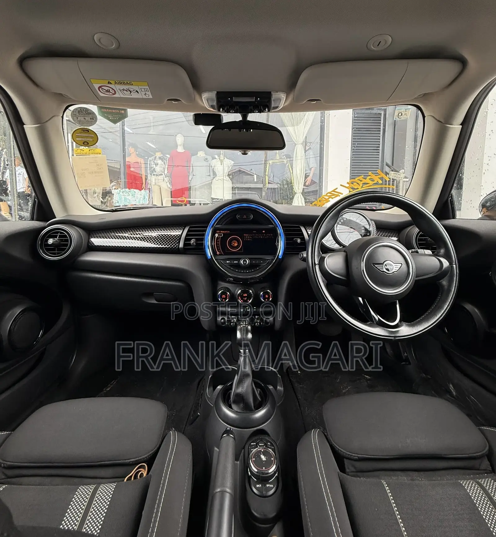 Mini Cooper 2017 Yellow