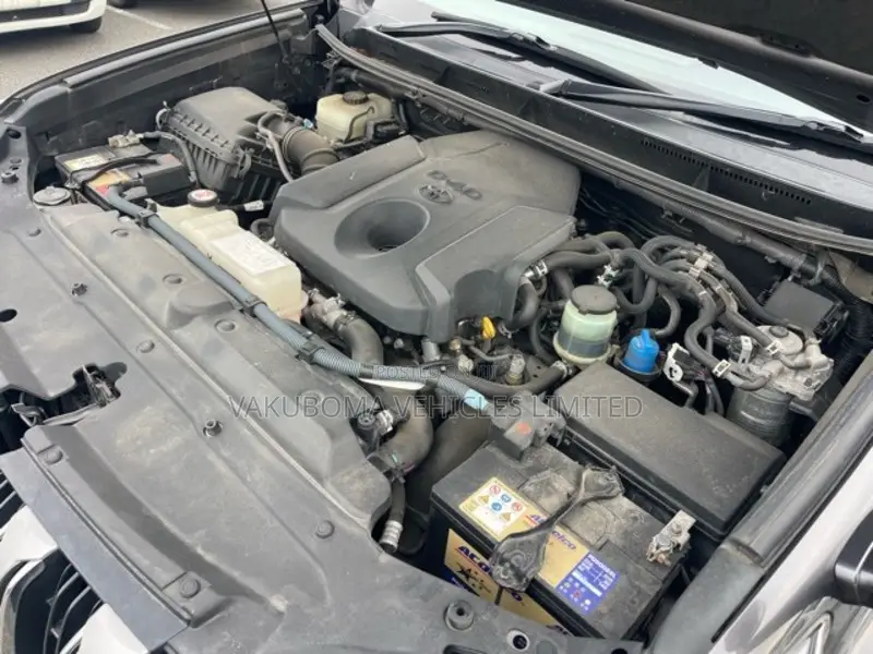 Toyota Land Cruiser Prado 2017 Gray